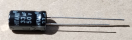 33uF, 50V, elektrolit kondenzátor