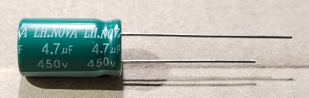4,7uF, 450V, elektrolit kondenzátor