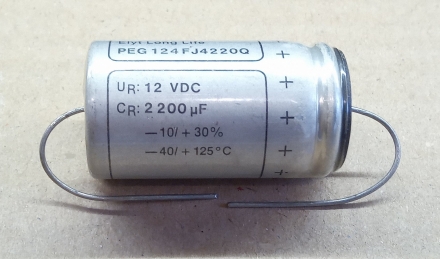 2200uF, 12V, LL, LOW ESR, axiális elektrolit kondenzátor
