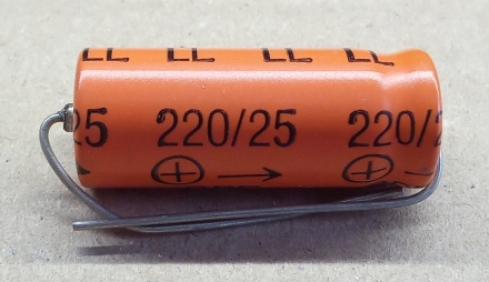 220uF, 25V, LL, axiális elektrolit kondenzátor