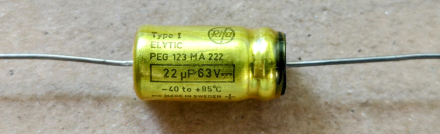 22uF 63V, LOW ESR, axiális elektrolit kondenzátor