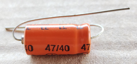 47uF, 40V, LL, axiális elektrolit kondenzátor
