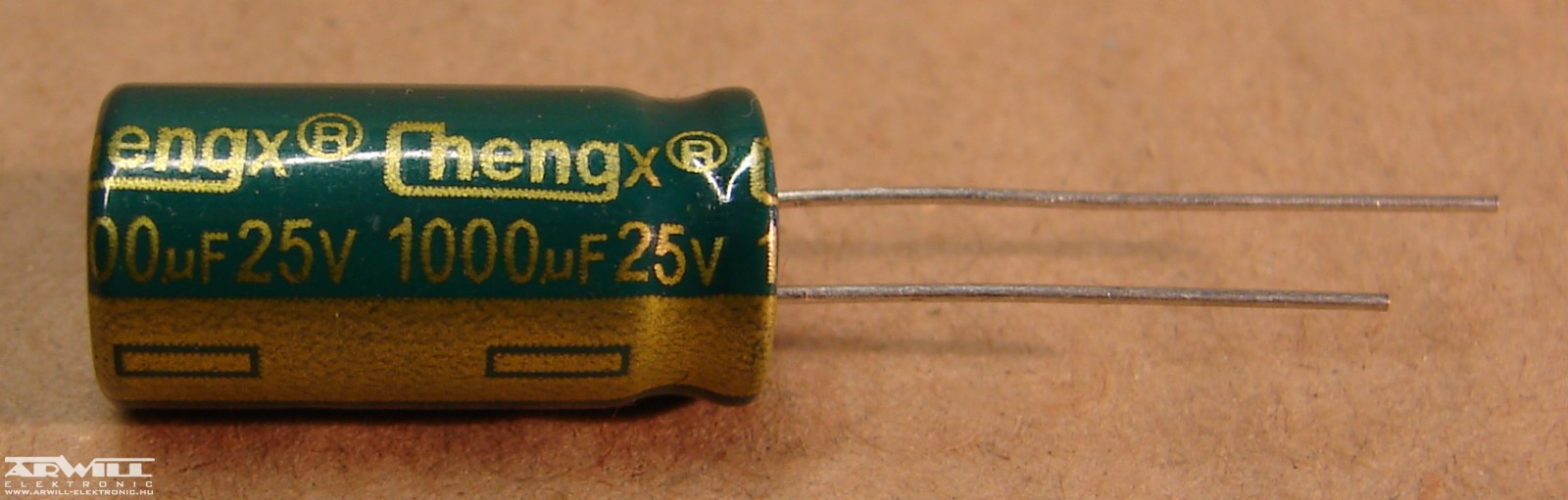 thumbnail image 2 of Panasonic EEUFR1E102L 1000µF 25V 105°C Low ESR Aluminum Electrolytic Capacitor – Radial, 25x10mm (10pcs) 2 of 6