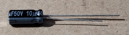 10uF, 50V, LOW ESR, elektrolit kondenzátor
