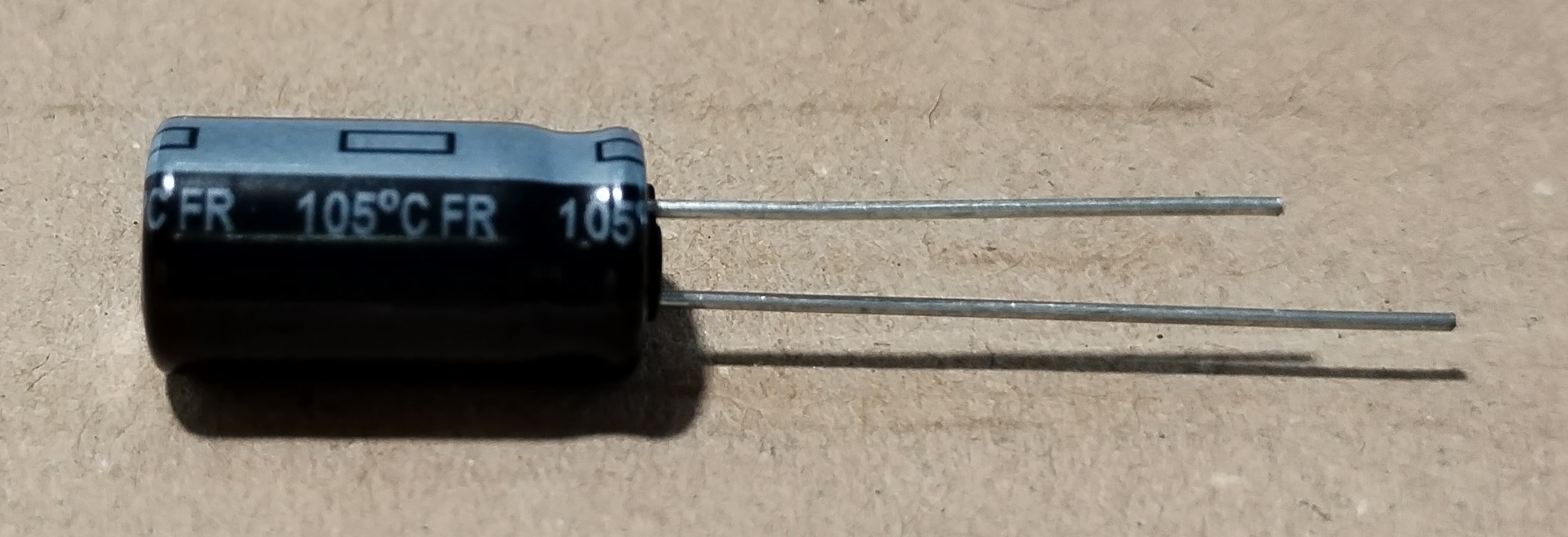 Niedriger ESR Aluminium-Kondensator – 16 V, 1000 µF, 10 Stück, Für Hochfrequenz-Anwendungen