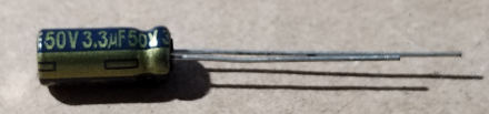 3,3uF, 50V, LOW ESR, elektrolit kondenzátor