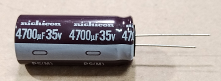 4700uF, 35V, LOW ESR, elektrolit kondenzátor