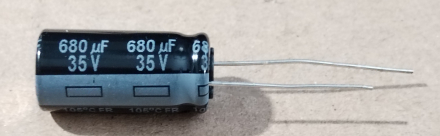 680uF, 35V, LOW ESR, elektrolit kondenzátor
