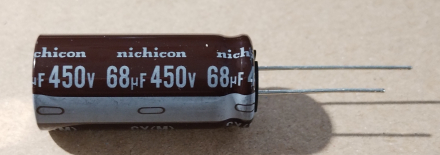 68uF, 450V, LOW ESR, elektrolit kondenzátor