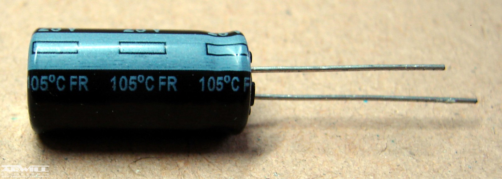 10PCS 25V 820uF 105C 10mm×20mm 10×20mm Radial Electrolytic - Foto 5