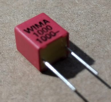 1nF, 1000V, kondenzátor