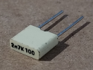 2,7nF, 100V, kondenzátor