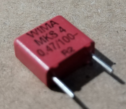 470nF, 100V, kondenzátor