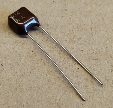 5,1nF, 100V, kondenzátor