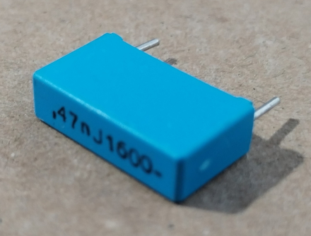 470pF, 1600V, kondenzátor