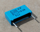470pF, 1600V, kondenzátor