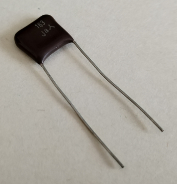 16nF, 160V, kondenzátor