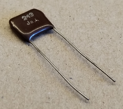 24nF, 160V, kondenzátor