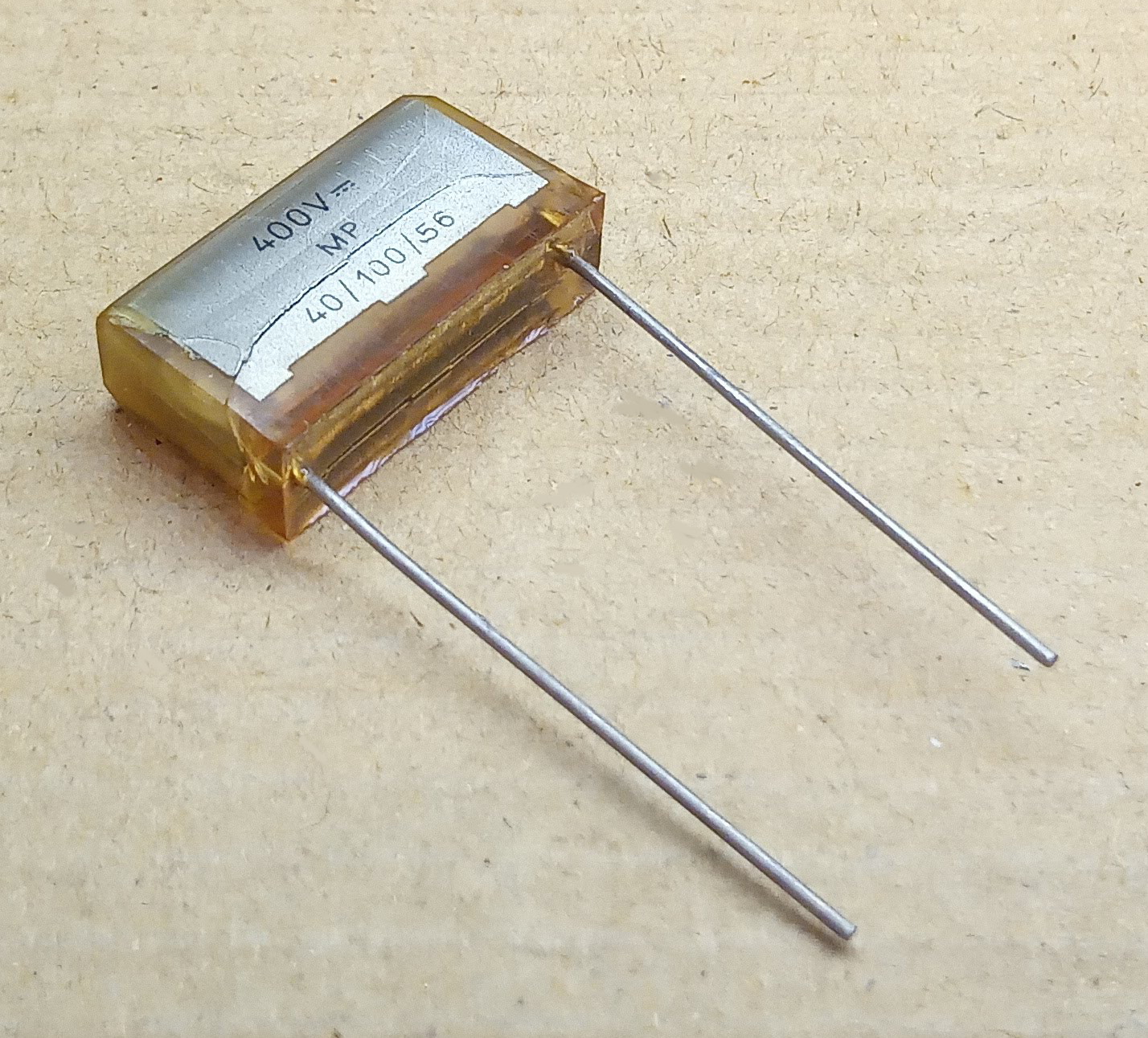 220nF, 400V, kondenzátor - Árwill Elektronic