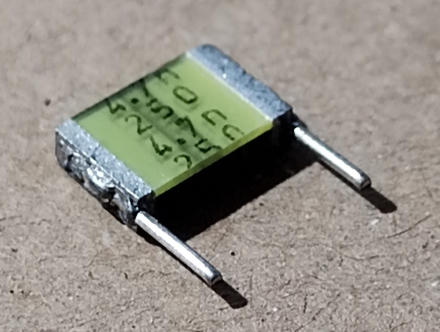 4,7nF, 250V, kondenzátor