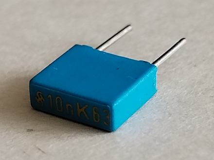 10nF, 63V, kondenzátor
