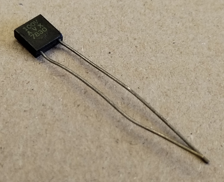 18nF, 100V, monolit kondenzátor