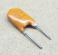 2,2uF, 16V, tantál kondenzátor