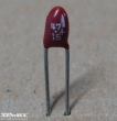 4,7uF, 16V, tantál kondenzátor