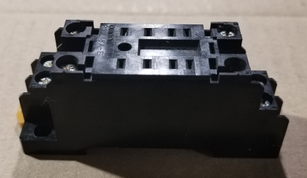 GPM-2, relé foglalat