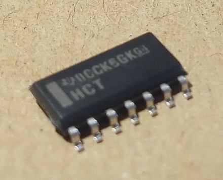 SN74HCT00, smd integrált áramkör