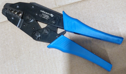 Koax krimpelő szerszám